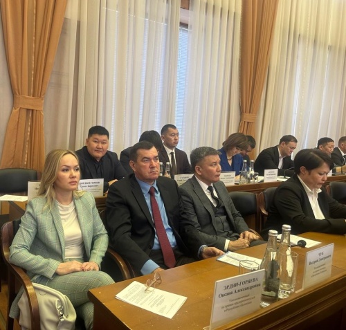 Уполномоченный по правам человека в Республике Калмыкия принял участие во внеочередной сессии Народного Хурала (Парламента) Республики Калмыкия.