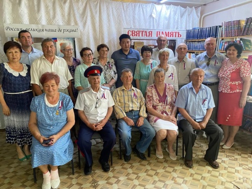 Уполномоченный по правам человека в Республике Калмыкия принял участие в круглом столе ветеранов, посвященному Дню России